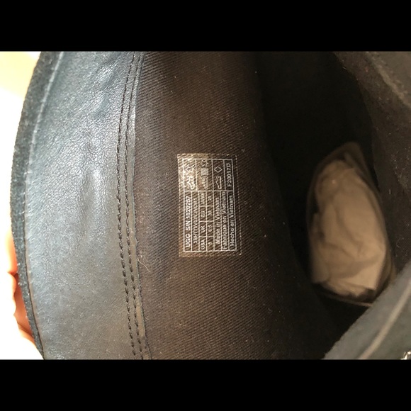 New UGG black suede riding boots sz 8 - Picture 10 of 12